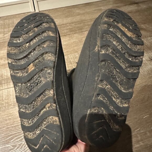 Keen Winter Boots size 2 youth - Picture 4 of 4